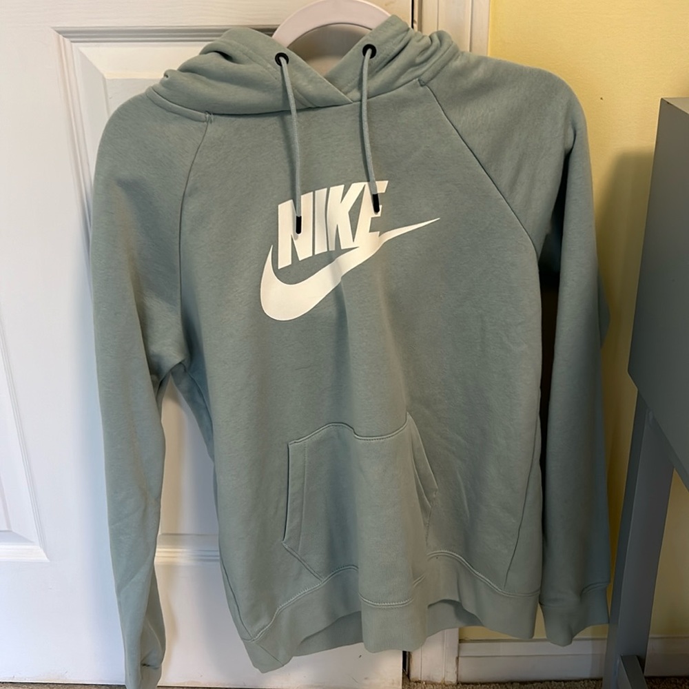 Aqua Women’s Nike Hoodie Size Medium